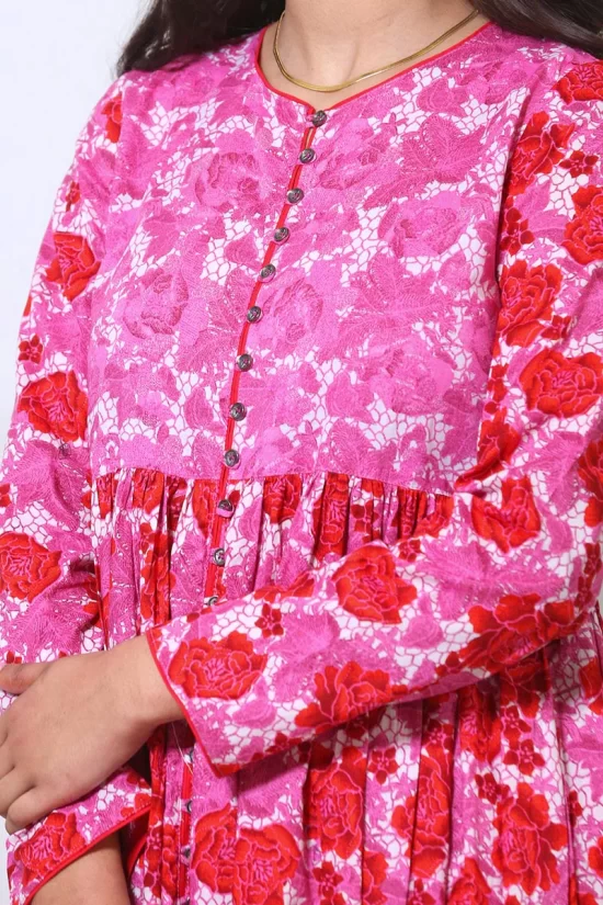 S23B5269_Pink_1_800x1200