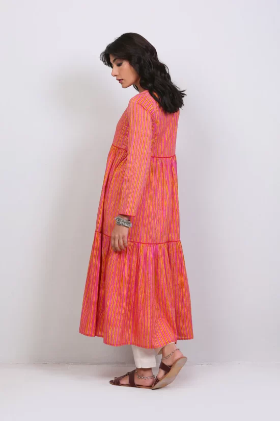 S23B5626_Pink_3_800x1200